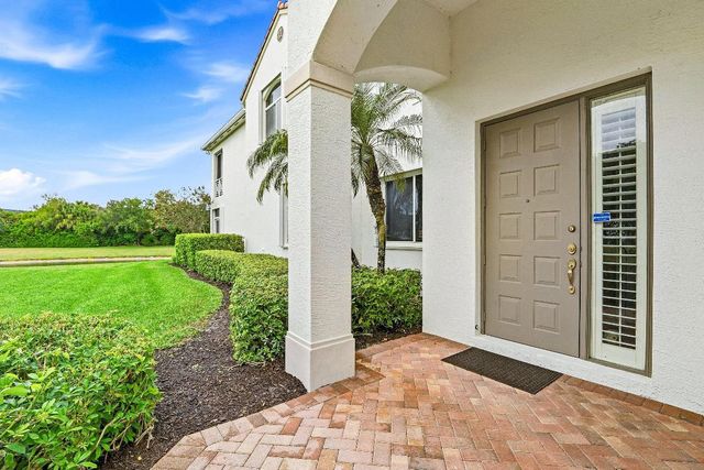 120 Palm Bay Drive C, Palm Beach Gardens, FL 33418