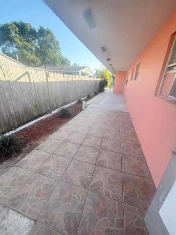 531 S C Street 1, Lake Worth Beach, FL 33460