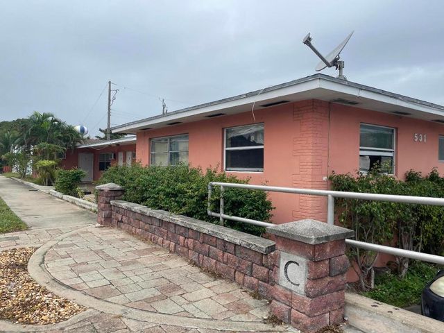 531 S C Street 1, Lake Worth Beach, FL 33460