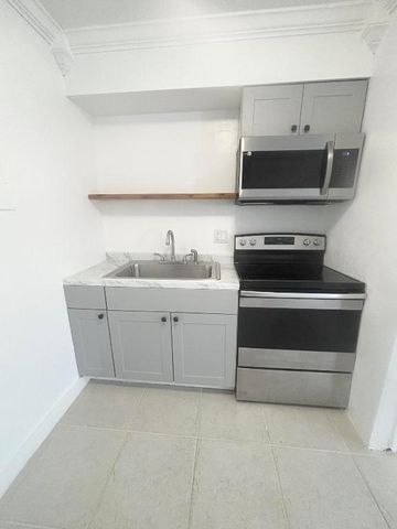 531 S C Street 1, Lake Worth Beach, FL 33460