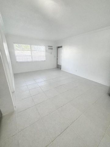 531 S C Street 1, Lake Worth Beach, FL 33460