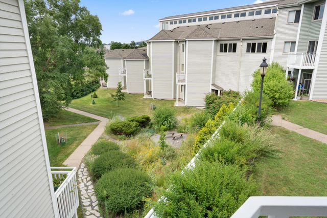 1372 Carling Drive 306, Saint Paul, MN 55108