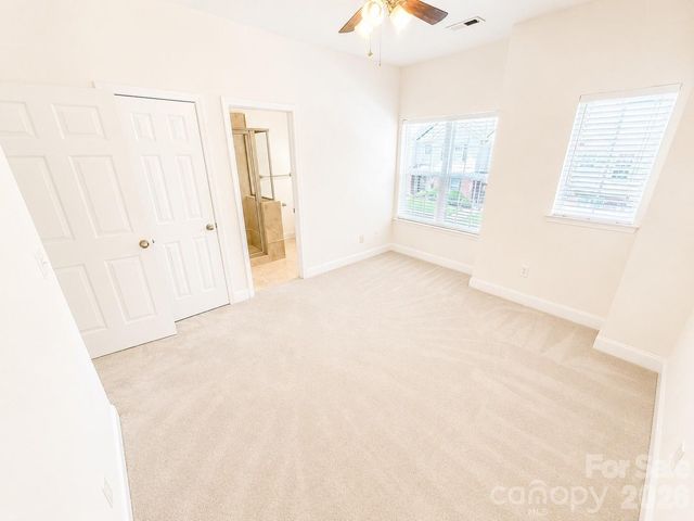 4376 Yoruk Forest Lane, Charlotte, NC 28211