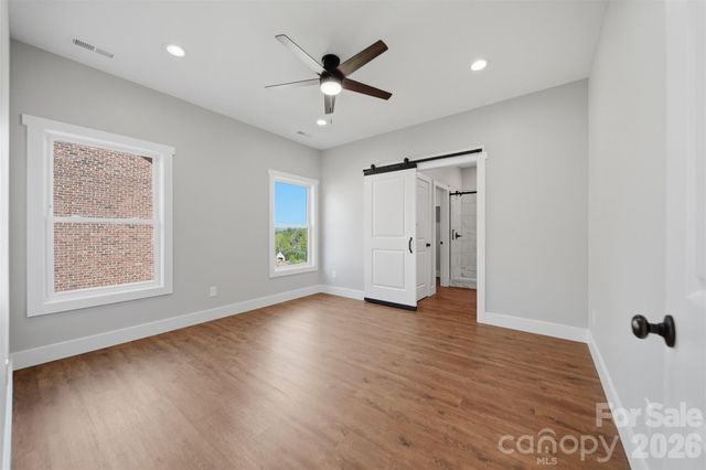 426 Huntington Woods Street SE, Lenoir, NC 28645