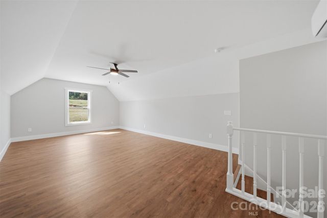 426 Huntington Woods Street SE, Lenoir, NC 28645