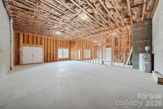 426 Huntington Woods Street SE, Lenoir, NC 28645