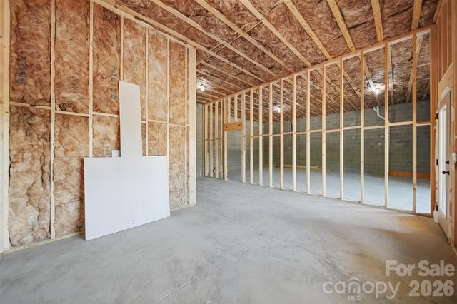 426 Huntington Woods Street SE, Lenoir, NC 28645