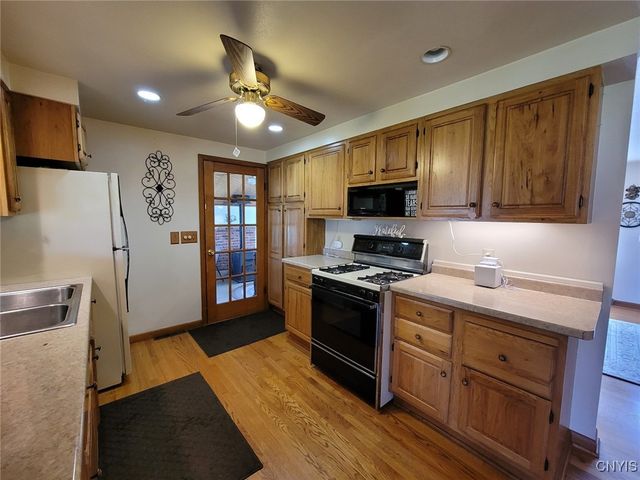 5423 Omara Drive, Cicero, NY 13029