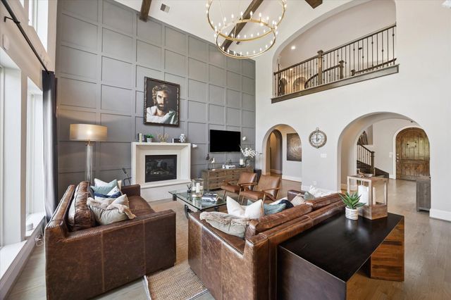 10 Marin Creek Place, Spring, TX 77389