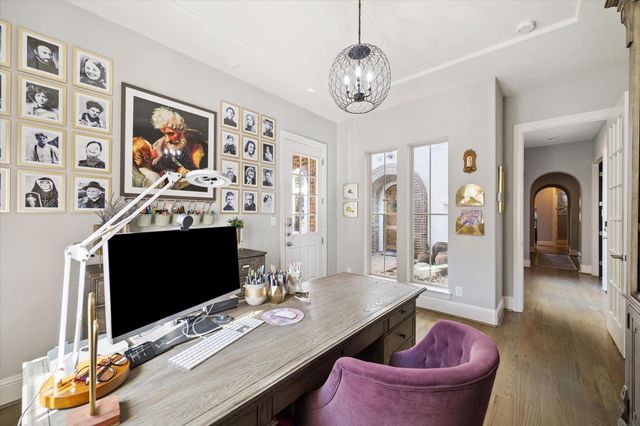 10 Marin Creek Place, Spring, TX 77389