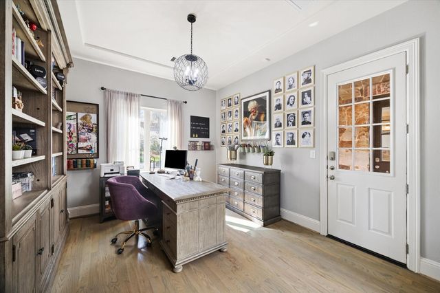 10 Marin Creek Place, Spring, TX 77389