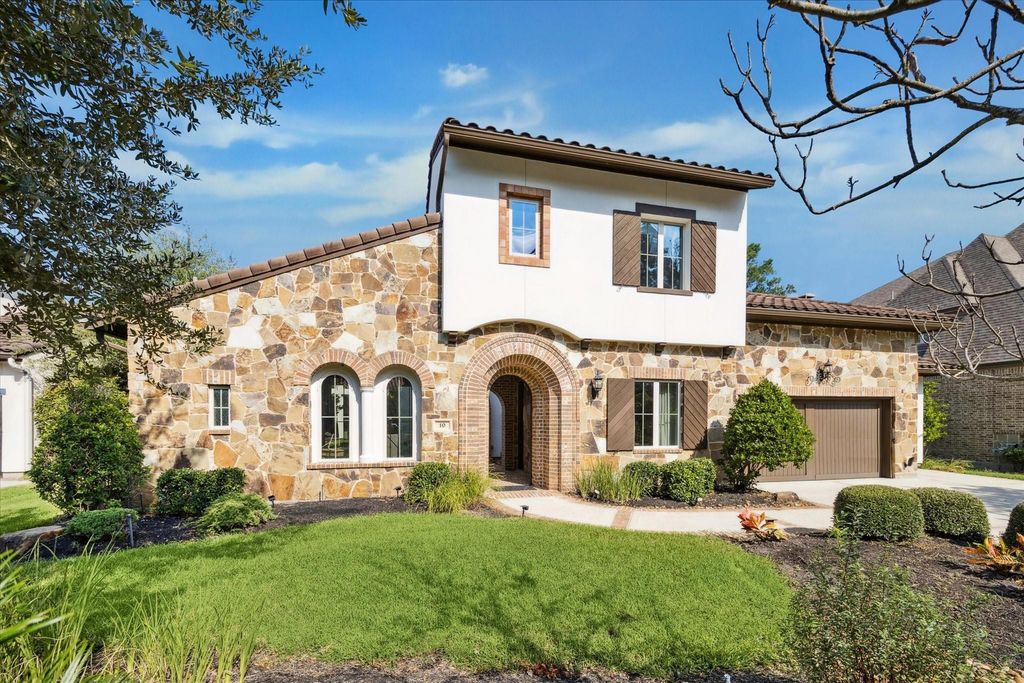 10 Marin Creek Place, Spring, TX 77389