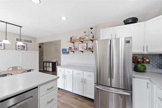 1306 Hazel Street, Pella, IA 50219