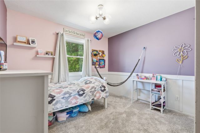 1306 Hazel Street, Pella, IA 50219