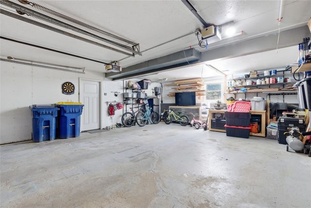 1306 Hazel Street, Pella, IA 50219