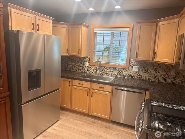 11526 NE 116th Street, Kirkland, WA 98034