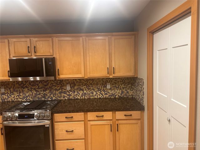 11526 NE 116th Street, Kirkland, WA 98034
