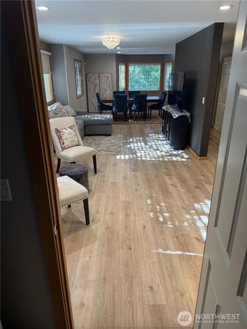 11526 NE 116th Street, Kirkland, WA 98034