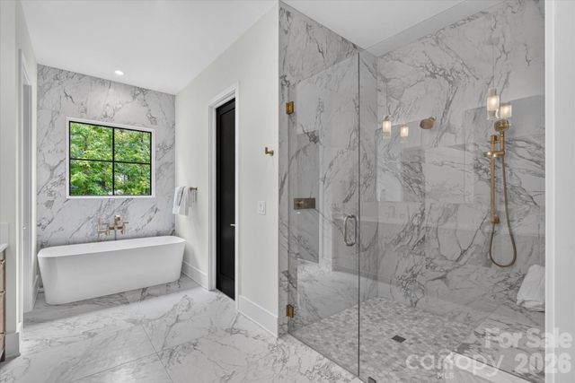 217 Crest Court, Weddington, NC 28104
