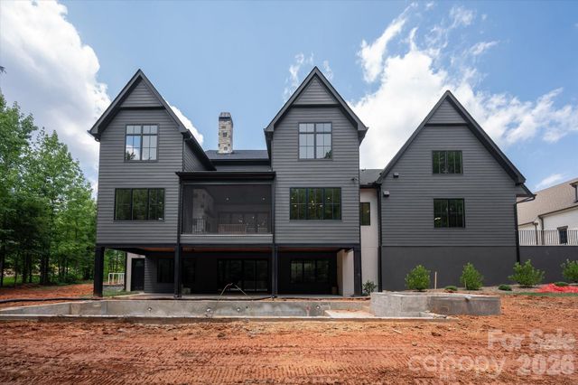 217 Crest Court, Weddington, NC 28104