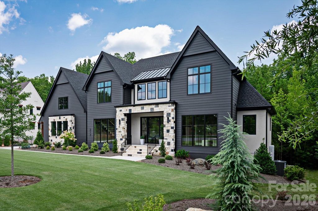 217 Crest Court, Weddington, NC 28104
