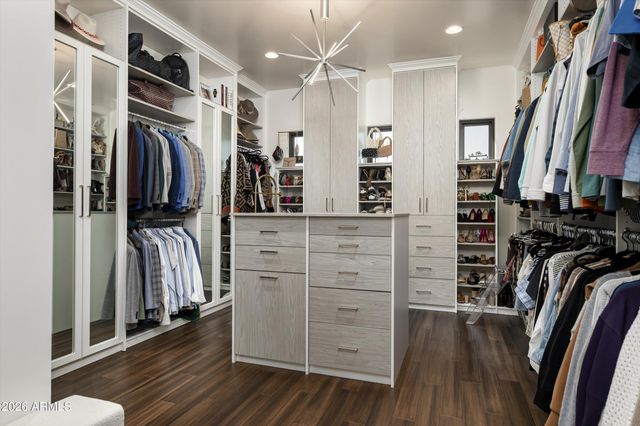 8700 N 55TH Place, Paradise Valley, AZ 85253