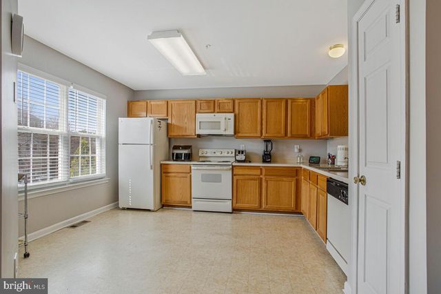 510 ANNAPOLITAN LN, Annapolis, MD 21401