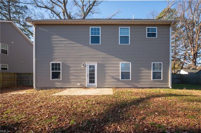 716 Gary LN, Hampton, VA 23669