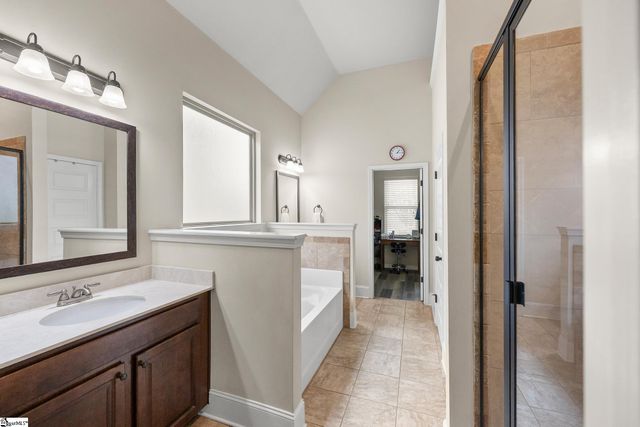 220 Sunnybrook Lane, Greer, SC 29650