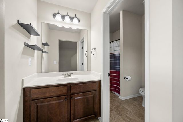 220 Sunnybrook Lane, Greer, SC 29650
