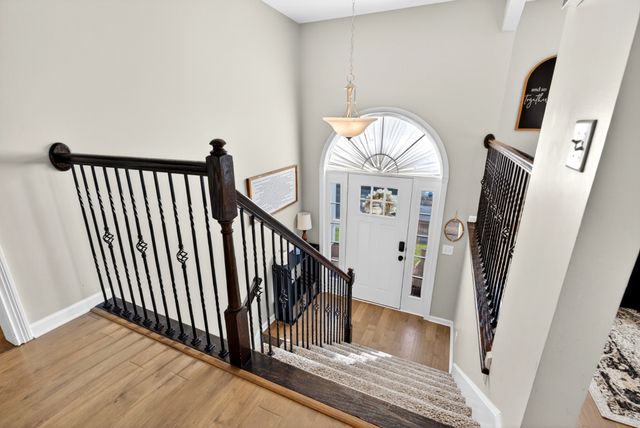 1585 Parkside Dr, Clarksville, TN 37042
