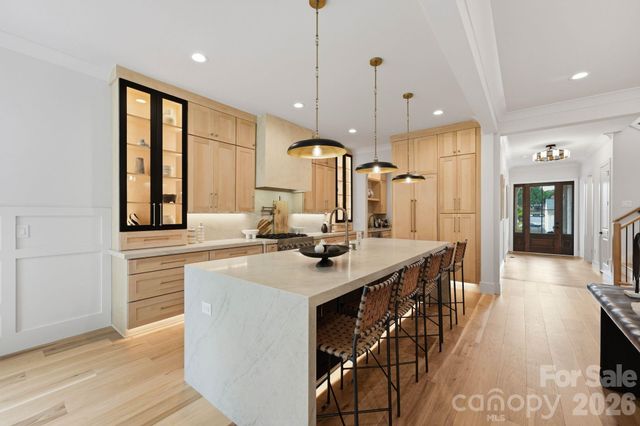 1412 Lyon Court, Charlotte, NC 28205