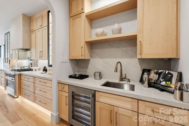 1412 Lyon Court, Charlotte, NC 28205