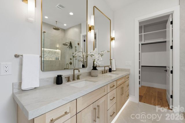 1412 Lyon Court, Charlotte, NC 28205