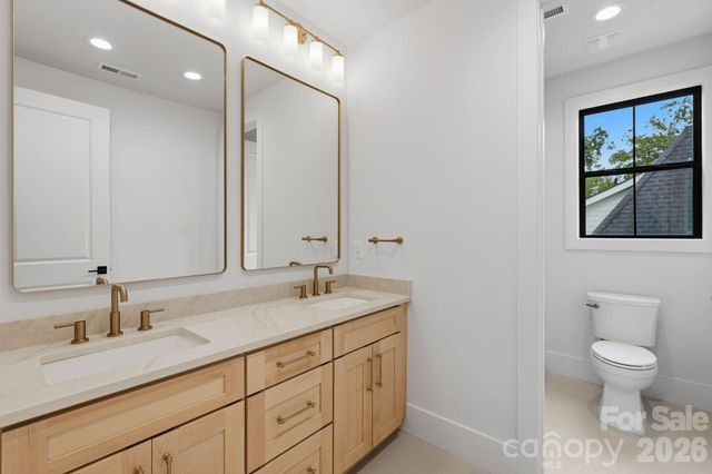 1412 Lyon Court, Charlotte, NC 28205