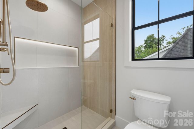 1412 Lyon Court, Charlotte, NC 28205