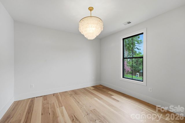 1412 Lyon Court, Charlotte, NC 28205