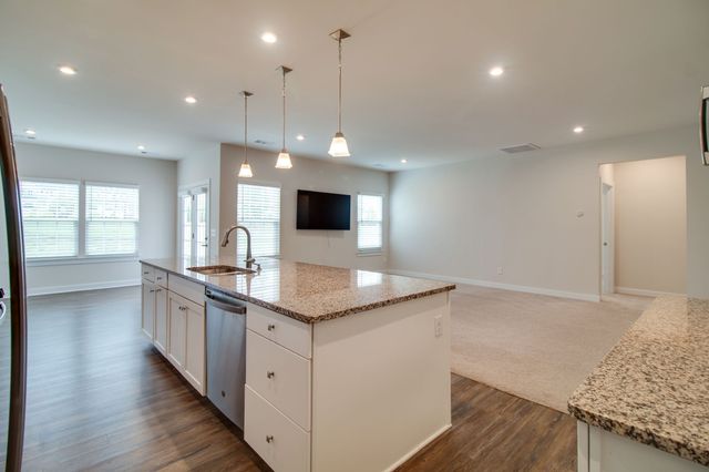 806 Mill Tree Ct, Smyrna, TN 37167