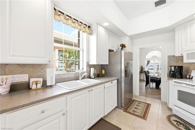 7758 Tommasi CT, Naples, FL 34114