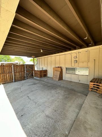 2818 Golfing Green Drive, Farmers Branch, TX 75234