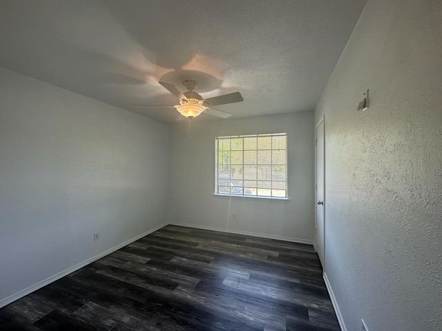 2818 Golfing Green Drive, Farmers Branch, TX 75234