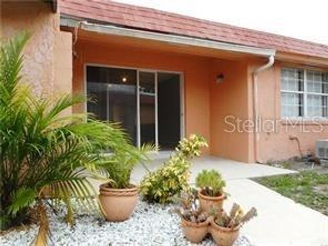 2929 W OAK RIDGE ROAD E8, Orlando, FL 32809
