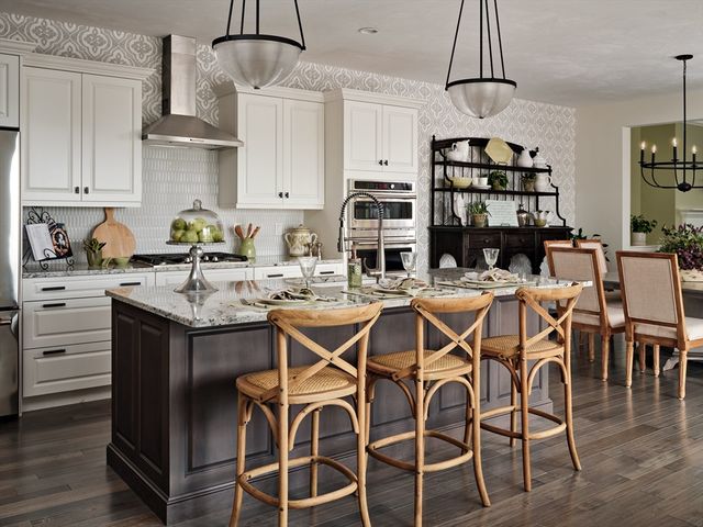 19 Firefly Point 19, Plymouth, MA 02360