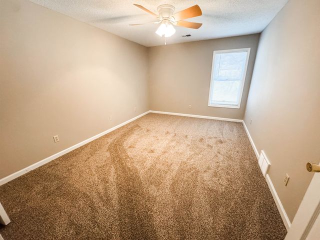 624 LANDING PARTY LN, Collierville, TN 38017