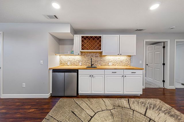 14835 Falk Avenue, Northfield, MN 55057