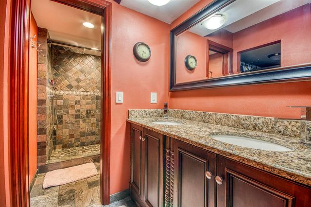 136 Lakeshore Drive 211, North Palm Beach, FL 33408