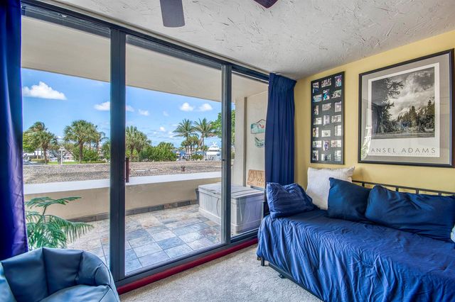 136 Lakeshore Drive 211, North Palm Beach, FL 33408