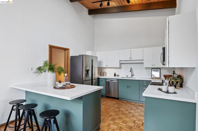 3560 Dwight Way, Berkeley, CA 94704