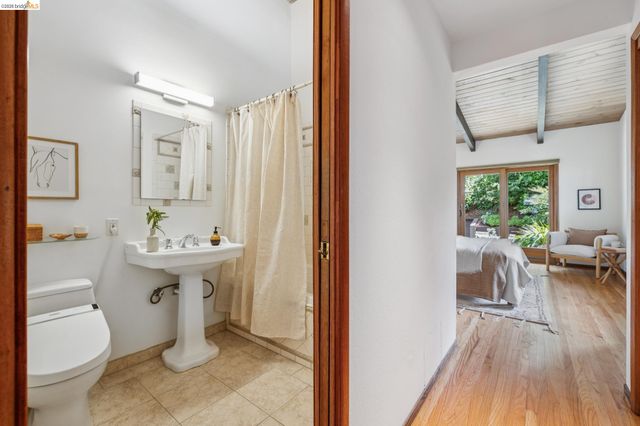 3560 Dwight Way, Berkeley, CA 94704
