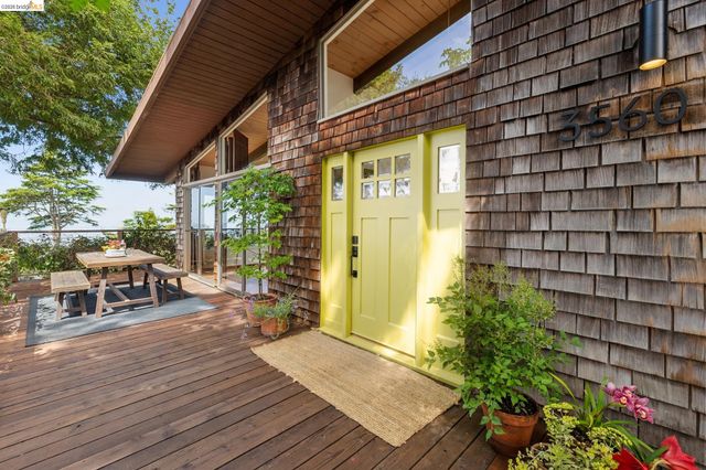 3560 Dwight Way, Berkeley, CA 94704